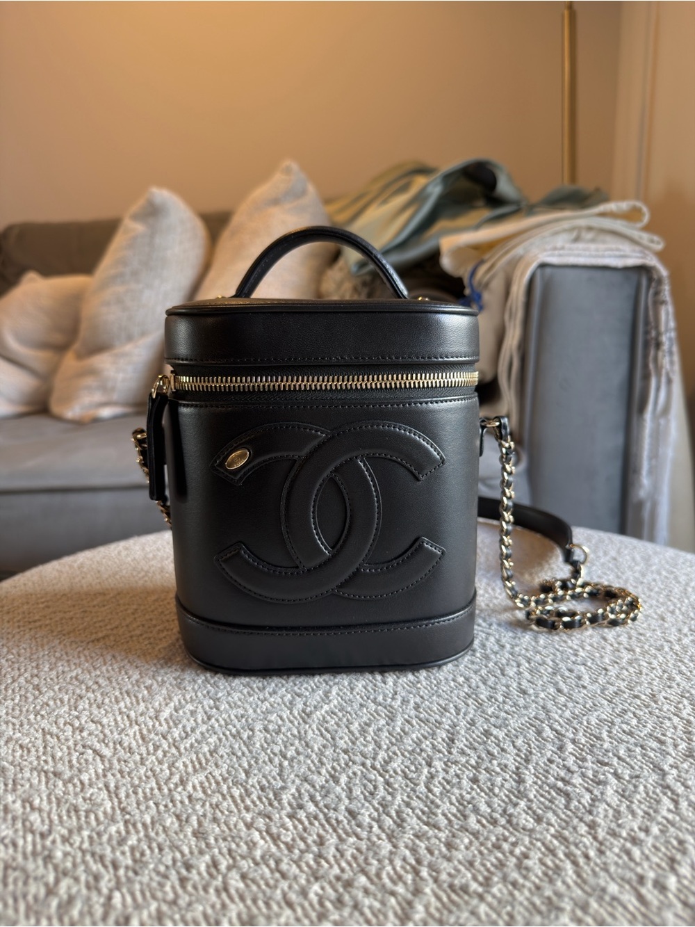 chanel cc mania vanity case lambskin